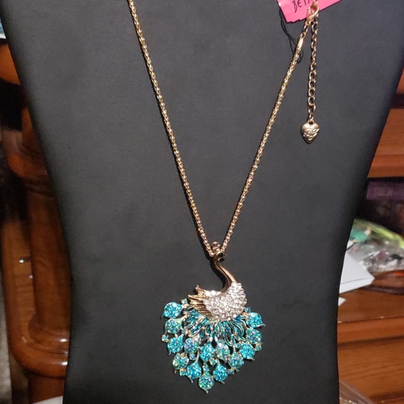 COPY - NWT Crystal peacock necklace by Betsey Johnson - Picture 4 of 7